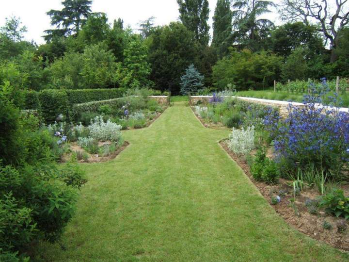 Aménagement jardin à thème Le Blanc